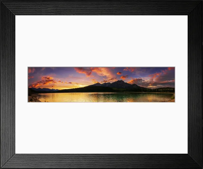 Framed Print : Sunset at Patricia Lake, Jasper National Park, Alberta, Canada. Date: 25-05-2021 Framed Print : Sunset at Patricia Lake, Jasper National Park, Alberta, Canada. Date: 25-05-2021