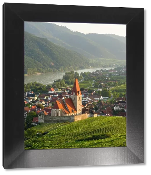 Historic village Weissenkirchen located in wine-growing area, UNESCO World Heritage Site. Lower Austria Date: 12-09-2020