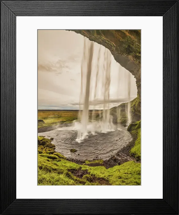 Framed Print : Seljalandsfoss, Iceland Date: 30-09-2021 Framed Print : Seljalandsfoss, Iceland Date: 30-09-2021