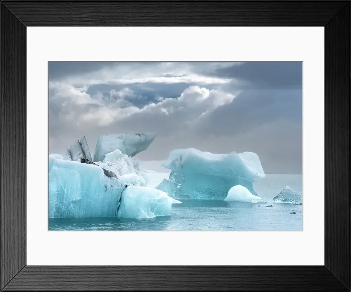 Framed Print : Iceland. Jokulsarlon Glacier Lagoon. Date: 02-06-2021 Framed Print : Iceland. Jokulsarlon Glacier Lagoon. Date: 02-06-2021