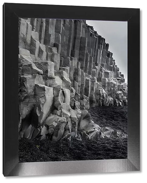 Iceland. Black beaches and columnar volcanic cliffs of Reynisfjara, Ring Road. Date: 04-06-2021