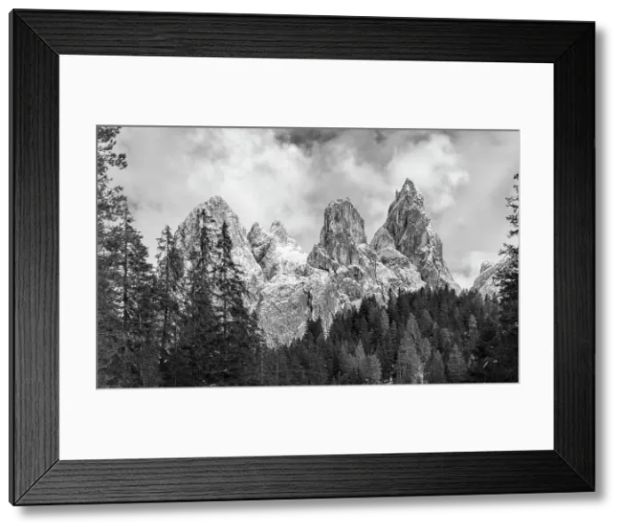 Framed Print : Tschamin Valley, Valle di Ciamin, in the Rosengarten, Catinaccio mountain range The dolomites are listed as UNESCO World Heritage Site. Central Europe, Italy. Date: 17-10-2020 Framed Print : Tschamin Valley, Valle di Ciamin, in the Rosengarten, Catinaccio mountain range The dolomites are listed as UNESCO World Heritage Site. Central Europe, Italy. Date: 17-10-2020