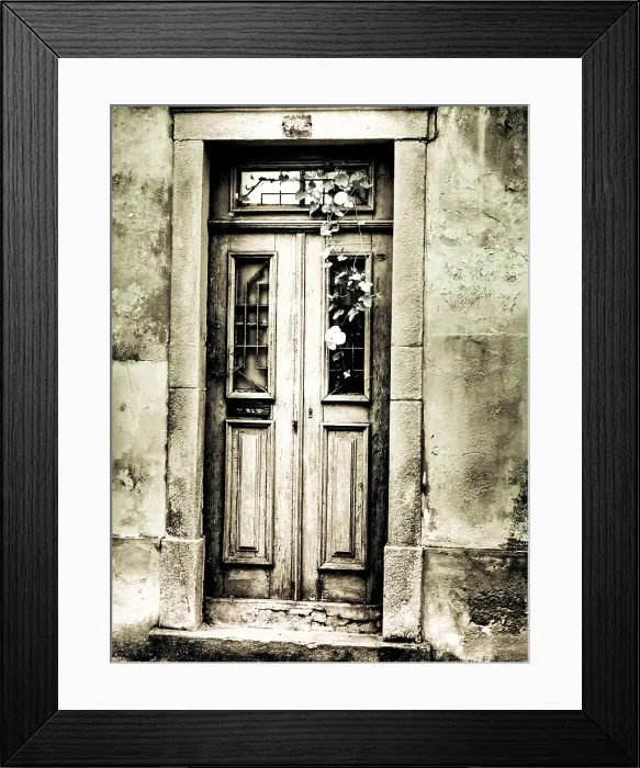 Framed Print : Portugal, Aveiro, Old doorways in the city Date: 12-07-2019 Framed Print : Portugal, Aveiro, Old doorways in the city Date: 12-07-2019
