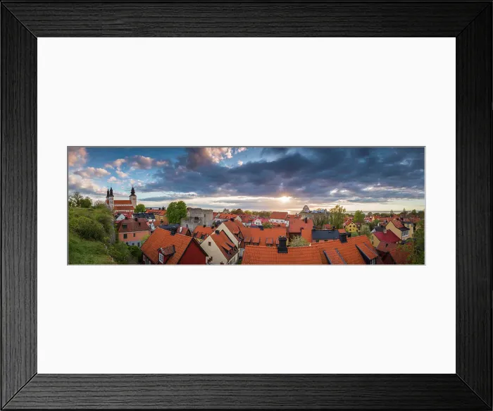 Framed Print : Sweden, Gotland Island, Visby, Visby Cathedral, 12th century, and the city skyline Date: 12-05-2019 Framed Print : Sweden, Gotland Island, Visby, Visby Cathedral, 12th century, and the city skyline Date: 12-05-2019