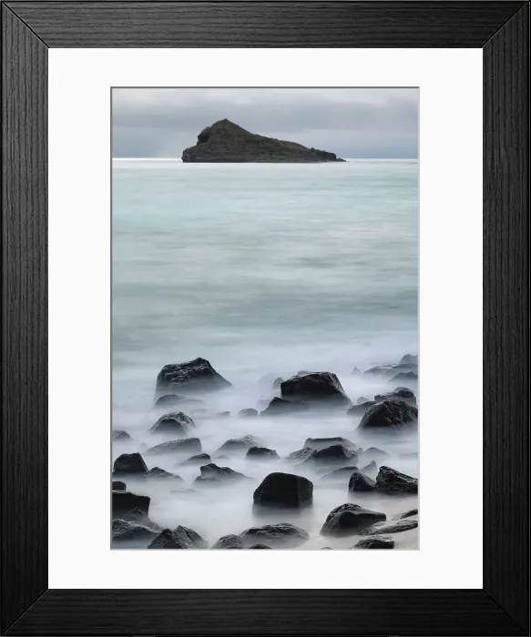 Framed Print : Waves crashing over lava rocks on shoreline of Espanola Island, Galapagos Islands, Ecuador. Date: 30-07-2021 Framed Print : Waves crashing over lava rocks on shoreline of Espanola Island, Galapagos Islands, Ecuador. Date: 30-07-2021