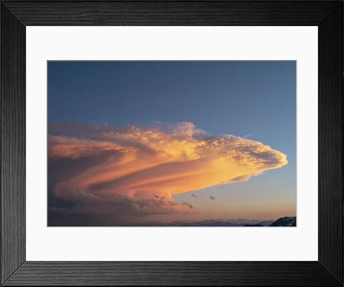 Framed Print : Sunset cloud over the Arapaho National Forest, Colorado Date: 14-06-2021 Framed Print : Sunset cloud over the Arapaho National Forest, Colorado Date: 14-06-2021