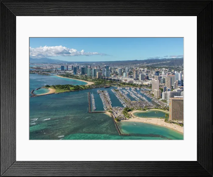 Framed Print : Waikiki, Honolulu, Oahu, Hawaii Date: 01-12-2020