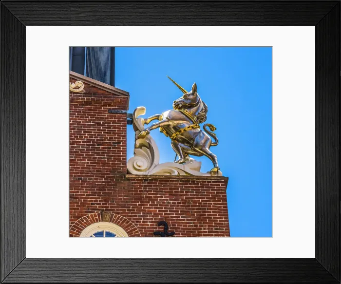 Framed Print : Silver British Unicorn Faneuil Meeting Hall, Freedom Trail, Boston, Massachusetts. Meeting place American Revolution later Town Hall British government house during occupation Unicorn symbol of Scotland Date: 23-12-2020 Framed Print : Silver British Unicorn Faneuil Meeting Hall, Freedom Trail, Boston, Massachusetts. Meeting place American Revolution later Town Hall British government house during occupation Unicorn symbol of Scotland Date: 23-12-2020