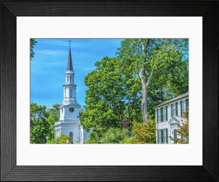 Framed Print : First Parish Church, Harrington House, Lexington Battle Green, Massachusetts. Site of April 19, 1775 first battle between British Army and American patriots. Harrington shot crawled to house and died front step. Date: 27-12-2020 Framed Print : First Parish Church, Harrington House, Lexington Battle Green, Massachusetts. Site of April 19, 1775 first battle between British Army and American patriots. Harrington shot crawled to house and died front step. Date: 27-12-2020