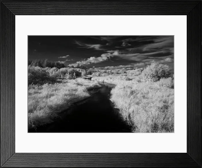 Framed Print : USA, Minnesota, Mississippi River Headwaters region, Mississippi River Date: 12-08-2020