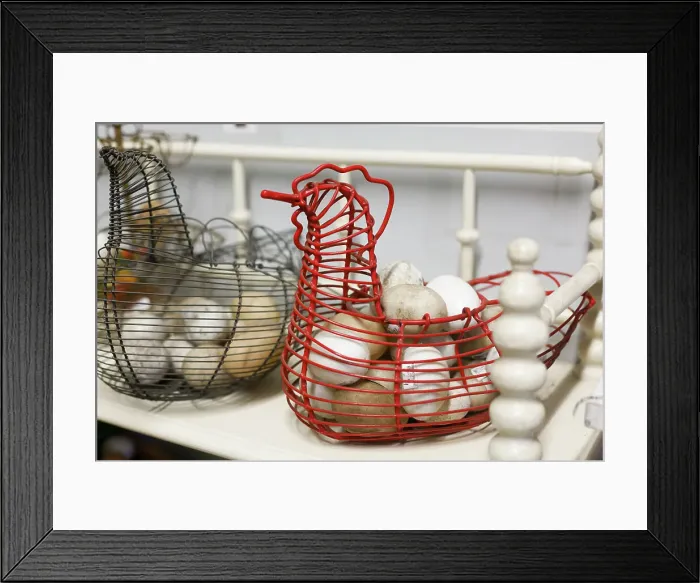 Framed Print : Chicken-shaped metal baskets holding rocks. Date: 29-12-2017 Framed Print : Chicken-shaped metal baskets holding rocks. Date: 29-12-2017