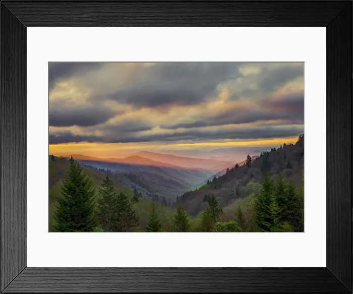 Framed Print : Sunrise view of Oconaluftee Valley, Great Smoky Mountains National Park, North Carolina Date: 05-05-2021 Framed Print : Sunrise view of Oconaluftee Valley, Great Smoky Mountains National Park, North Carolina Date: 05-05-2021