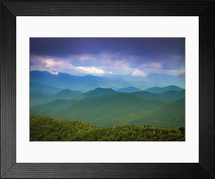 Framed Print : Mountain vista, Blue Ridge Parkway, Smoky Mountains, USA. Date: 30-09-2018