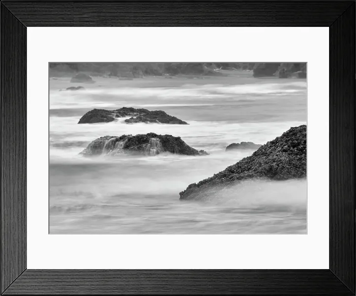 Framed Print : Waves crashing on rocks, Bandon Beach, Oregon Date: 25-12-2006 Framed Print : Waves crashing on rocks, Bandon Beach, Oregon Date: 25-12-2006