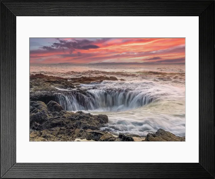 Framed Print : Usa, Oregon, Yachats. Thor's Well, Waves Crashing into Thor's Well Date: 03-08-2021