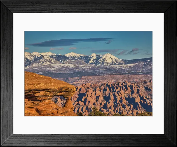 Framed Print : Fang Arch, Dead Horse Point, Canyonlands National Park, Utah Date: 04-03-2021 Framed Print : Fang Arch, Dead Horse Point, Canyonlands National Park, Utah Date: 04-03-2021