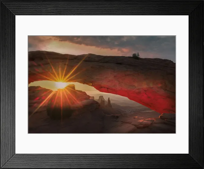 Framed Print : Mesa Arch. Utah, USA. Date: 18-07-2021