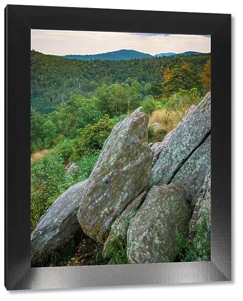 Vista with boulders, Shenandoah, Blue Ridge Parkway, Smoky Mountains, USA. Date: 02-10-2018