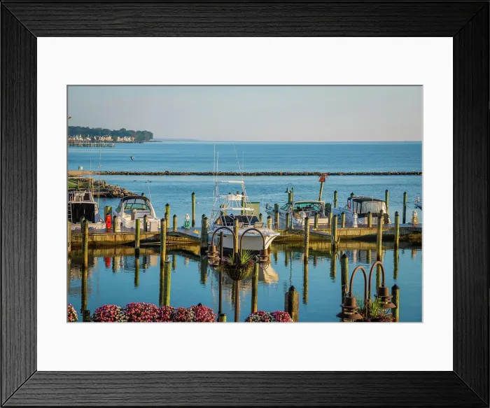 Framed Print : Chesapeake Beach docks, USA. Date: 03-10-2018 Framed Print : Chesapeake Beach docks, USA. Date: 03-10-2018