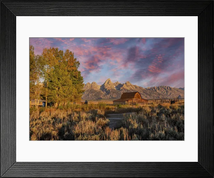 Framed Print : Moulton barn at sunrise and Teton Range, Grand Teton National Park, Wyoming Date: 30-09-2021 Framed Print : Moulton barn at sunrise and Teton Range, Grand Teton National Park, Wyoming Date: 30-09-2021