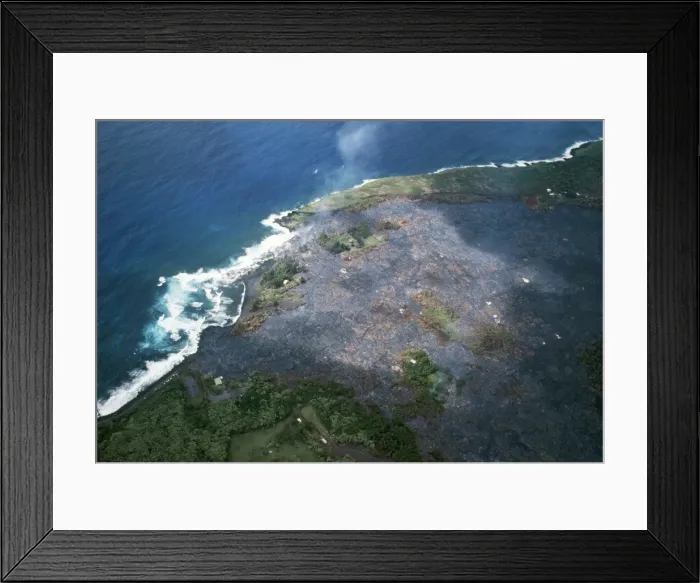 Framed Print : Hawaii - Kalapana gardens destroyed by lava Framed Print : Hawaii - Kalapana gardens destroyed by lava