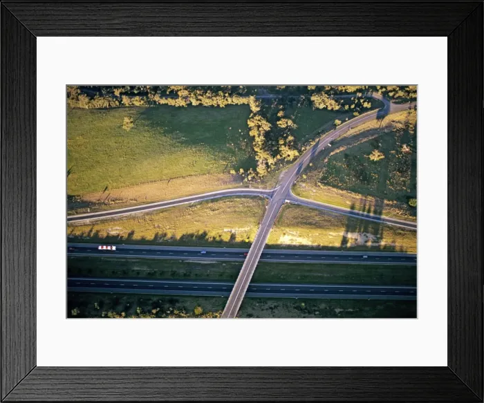 Framed Print : Hume Highway Victoria, Australia JLR02350 Framed Print : Hume Highway Victoria, Australia JLR02350