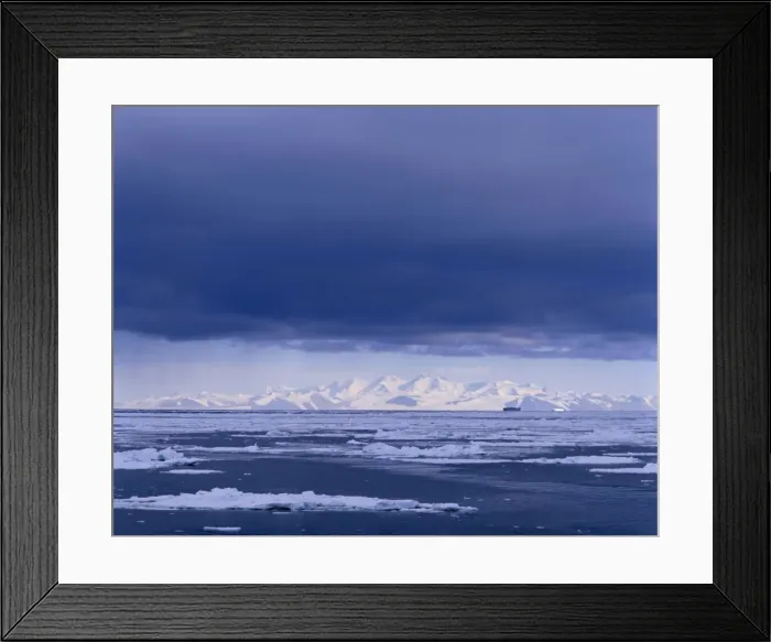 Framed Print : Royal Society Range TransAntarctic Mountains, Victoria Land, Antarctica JPF21009