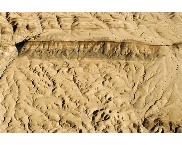 Drainage patterns blocked by a black dolerite dyke - Namib Desert - Namibia - Africa