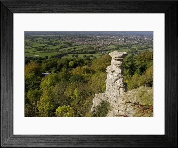 Framed Print : Devils Chimney Leckhampton Hill Cotswold Escarpment Cheltenham UK