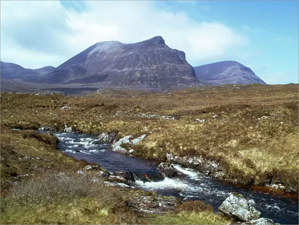 Scotland - stream & Quinag mountain Sutherland
