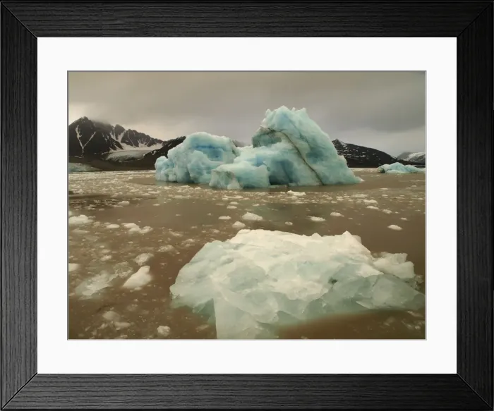 Framed Print : Iceberg - Liefdefjorden - Svalbard - Norway Framed Print : Iceberg - Liefdefjorden - Svalbard - Norway