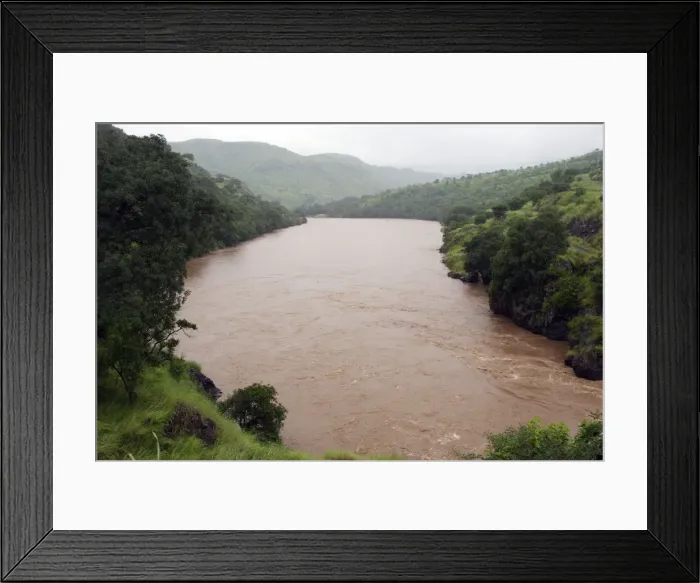 Framed Print : Ethiopia - Floods of the Omo River in the south of Ethiopia. Yabelo Ethiopia Framed Print : Ethiopia - Floods of the Omo River in the south of Ethiopia. Yabelo Ethiopia
