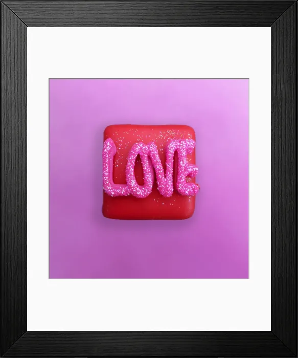 Framed Print : Fairy Cake - love Digital Manipulation: background colour Framed Print : Fairy Cake - love Digital Manipulation: background colour