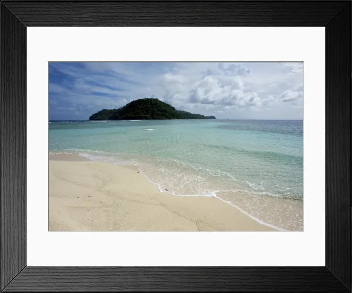 Framed Print : Island of Run - view from Nailaka - Britian swapped this island for Manhatten with the Dutch in 1667 Framed Print : Island of Run - view from Nailaka - Britian swapped this island for Manhatten with the Dutch in 1667