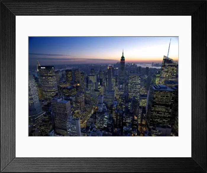 Framed Print : New York City - Manhatten - at dusk from 30 Rockefella plaza Framed Print : New York City - Manhatten - at dusk from 30 Rockefella plaza
