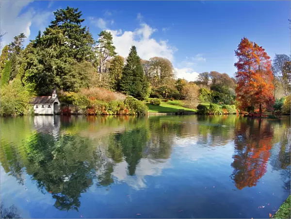 Trevarno - garden and boat house at autumn - Cornwall