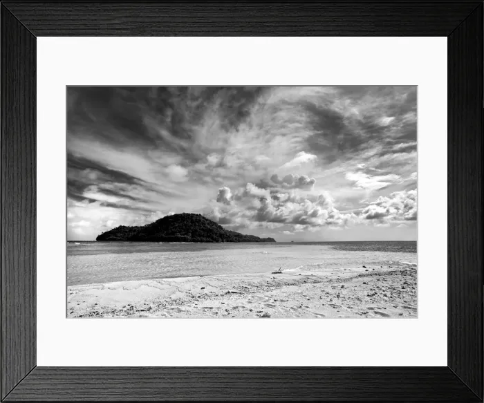 Framed Print : Island of Run - view from Nailaka - Britian swapped this island for Manhatten with the Dutch in 1667 Framed Print : Island of Run - view from Nailaka - Britian swapped this island for Manhatten with the Dutch in 1667