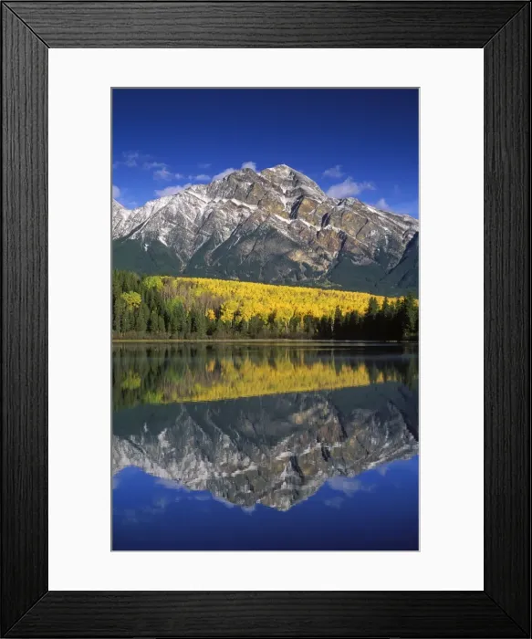 Framed Print : Patricia Lake and Pyramid Mountain - Jasper National Park - Canada - Alberta Framed Print : Patricia Lake and Pyramid Mountain - Jasper National Park - Canada - Alberta