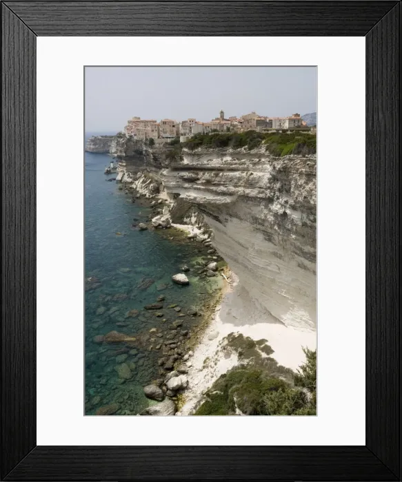 Framed Print : Chalk cliffs by sea - Bonifacio - South Corsica Framed Print : Chalk cliffs by sea - Bonifacio - South Corsica