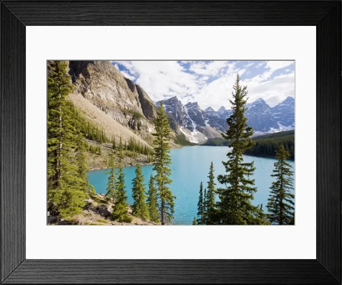 Framed Print : Morraine Lake - famous alpine lake - in Banff National Park, Rockies, Canada Framed Print : Morraine Lake - famous alpine lake - in Banff National Park, Rockies, Canada