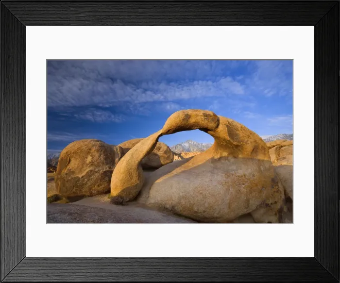 Framed Print : Mobius Arch - Lone Pine, one of the snow-capped mountains of the Sierra Nevada, seen through rock arch of red granite. In early morning - Alabama Hills Recreation Area, California, USA Framed Print : Mobius Arch - Lone Pine, one of the snow-capped mountains of the Sierra Nevada, seen through rock arch of red granite. In early morning - Alabama Hills Recreation Area, California, USA