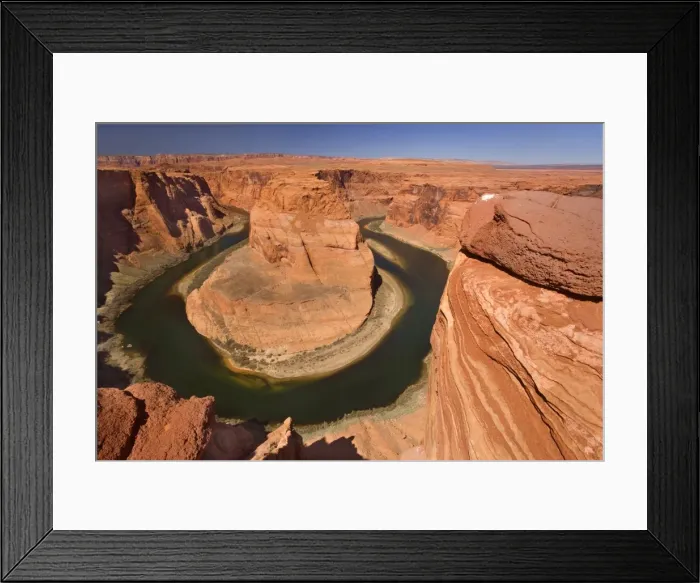 Framed Print : Horseshoe Bend - dramatic view of a nearly 360 degree bend of the Colorado river cut into the colorado plateau - Horseshoe Bend, Arizona, USA Framed Print : Horseshoe Bend - dramatic view of a nearly 360 degree bend of the Colorado river cut into the colorado plateau - Horseshoe Bend, Arizona, USA