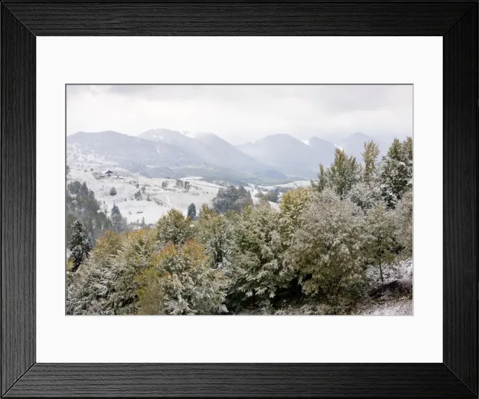 Framed Print : The Piatra Craiulu mountains, National Park in snow; southern Carpathians, Romania Framed Print : The Piatra Craiulu mountains, National Park in snow; southern Carpathians, Romania