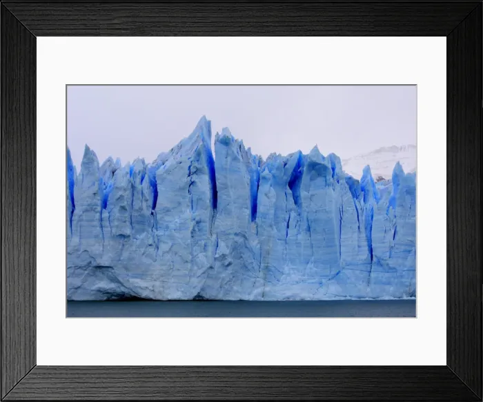 Framed Print : Perito Moreno Glacier - Glacier National Park. Magallanes Peninsula - Patagonia - Argentina Framed Print : Perito Moreno Glacier - Glacier National Park. Magallanes Peninsula - Patagonia - Argentina