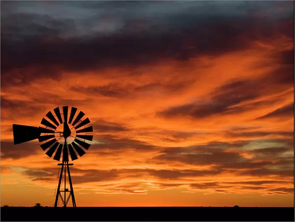 Argentina, Province Chubut, Patagonia Windmill on the Patagonian steppe at sunset, on the Valdes Peninsula