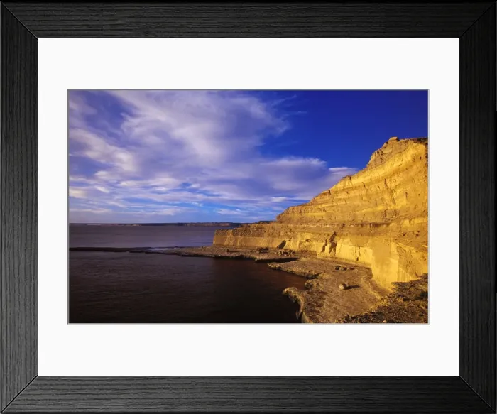 Framed Print : Argentina - Valdes Peninsula, Province Chubut, Patagonia, View of Punta Piramide at sunset. Located 5 km from Puerto Piramide, center of whale watching excursions Framed Print : Argentina - Valdes Peninsula, Province Chubut, Patagonia, View of Punta Piramide at sunset. Located 5 km from Puerto Piramide, center of whale watching excursions