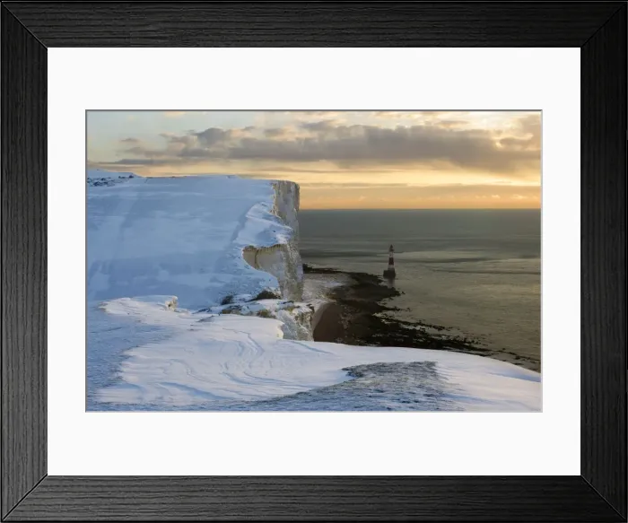Framed Print : Dawn over the Channel near a snowy Beachy Head - South Downs - East Sussex - United Kingdom Framed Print : Dawn over the Channel near a snowy Beachy Head - South Downs - East Sussex - United Kingdom