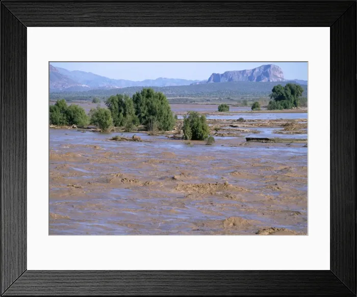 Framed Print : Flood Gila RIver, Arizona, USA Framed Print : Flood Gila RIver, Arizona, USA