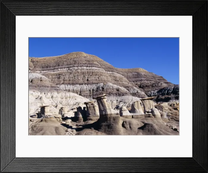 Framed Print : Dinosaur Valley - Horseshoe Canyon Formation, cretaceous. Drumheller, Alberta, Canada Framed Print : Dinosaur Valley - Horseshoe Canyon Formation, cretaceous. Drumheller, Alberta, Canada
