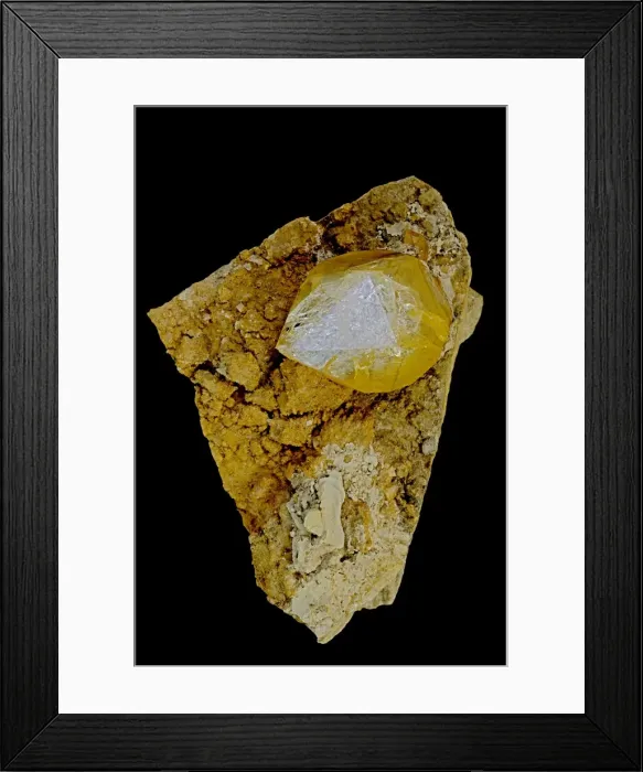 Framed Print : Herkimer Diamond (Quartz) - on matrix - New York - USA - Double terminated quartz crystals common in upstate New York Framed Print : Herkimer Diamond (Quartz) - on matrix - New York - USA - Double terminated quartz crystals common in upstate New York